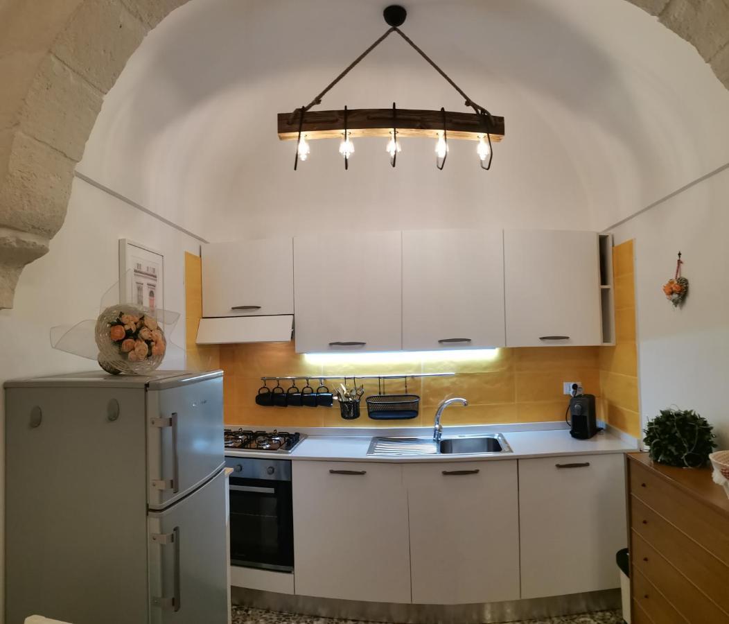 Edyta'S Apartment Остуни Екстериор снимка