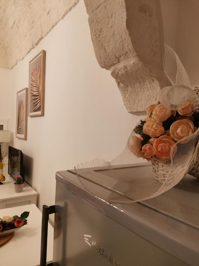 Edyta'S Apartment Остуни Екстериор снимка