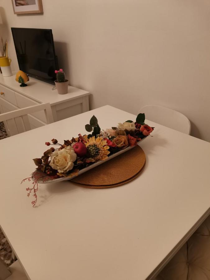 Edyta'S Apartment Остуни Екстериор снимка